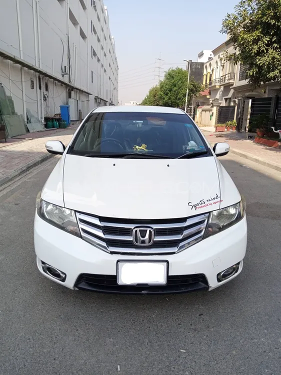 Honda City 2015 for Sale in Lahore Image-1
