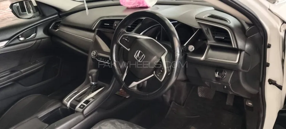 Honda Civic 2018 for Sale in Faisalabad Image-1