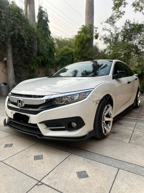 Honda Civic 2018 for Sale in Abbottabad Image-1