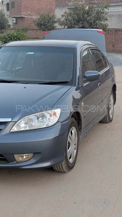 Honda Civic 2004 for Sale in Faisalabad Image-1