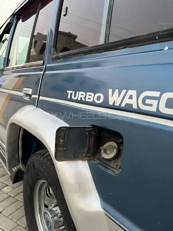 Mitsubishi Pajero 1990 for Sale in Lahore Image-1