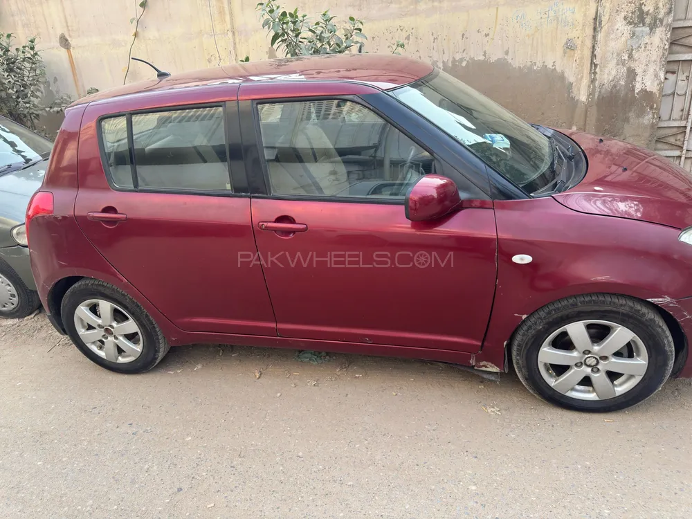 Suzuki Swift 2015 for Sale in Karachi Image-1