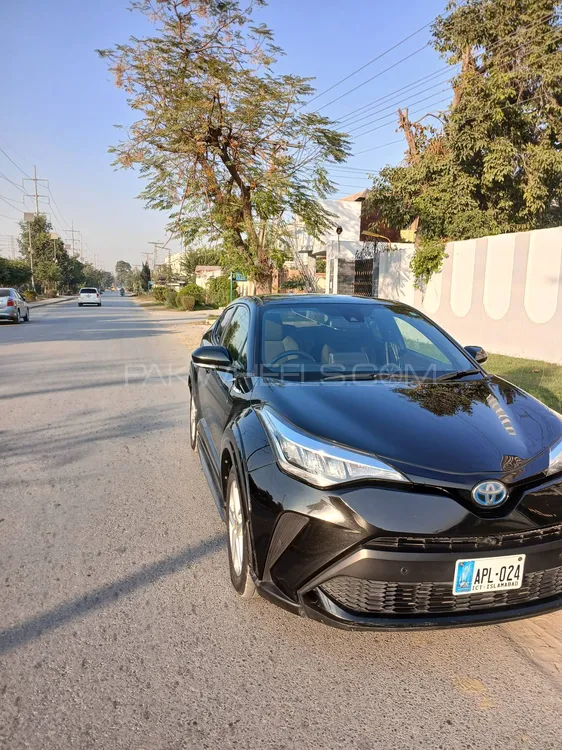 Toyota C-HR 2019 for Sale in Mardan Image-1