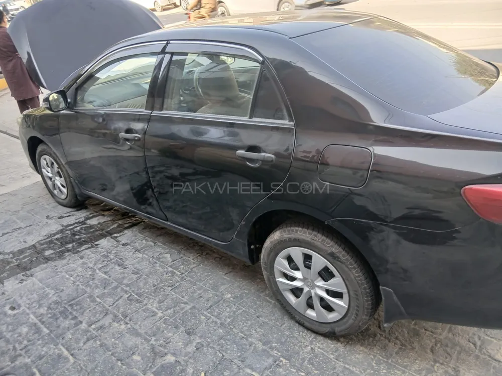 Toyota Corolla 2010 for Sale in Lahore Image-1