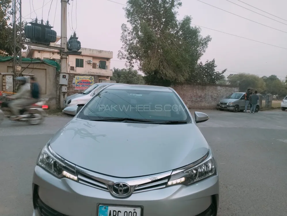 Toyota Corolla 2020 for Sale in Lahore Image-1