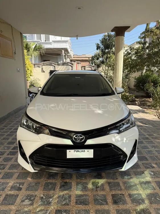Toyota Corolla 2021 for Sale in Sialkot Image-1