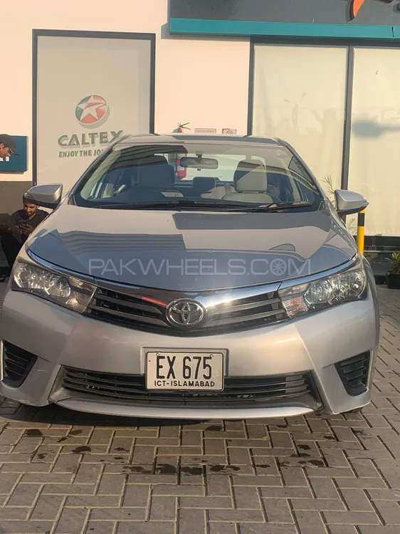 Toyota Corolla 2015 for Sale in Gujranwala Image-1