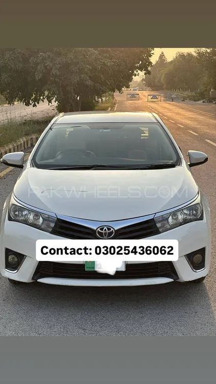 Toyota Corolla 2017 for Sale in Islamabad Image-1