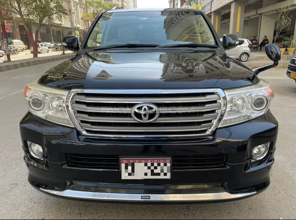 Toyota Land Cruiser 2013 for Sale in Karachi Image-1
