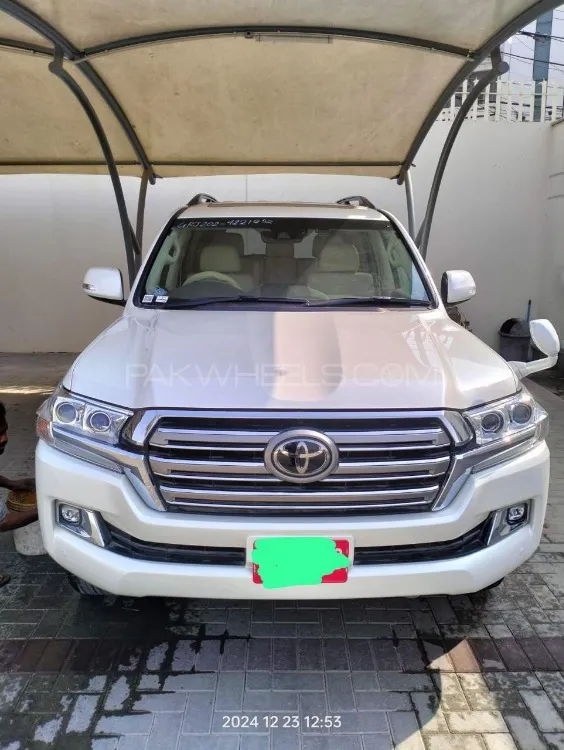 Toyota Land Cruiser 2020 for Sale in Karachi Image-1
