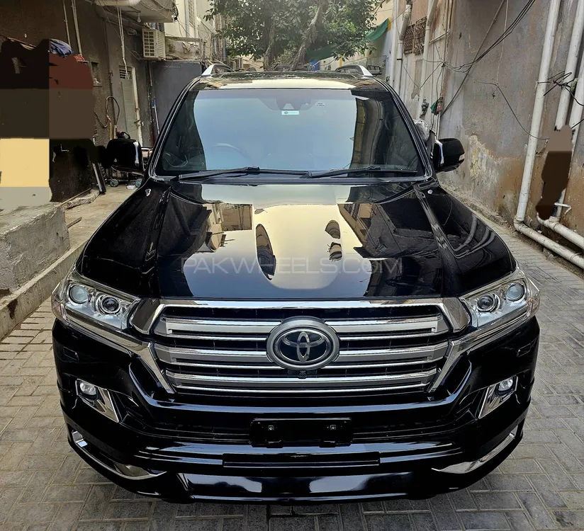 Toyota Land Cruiser 2016 for Sale in Karachi Image-1