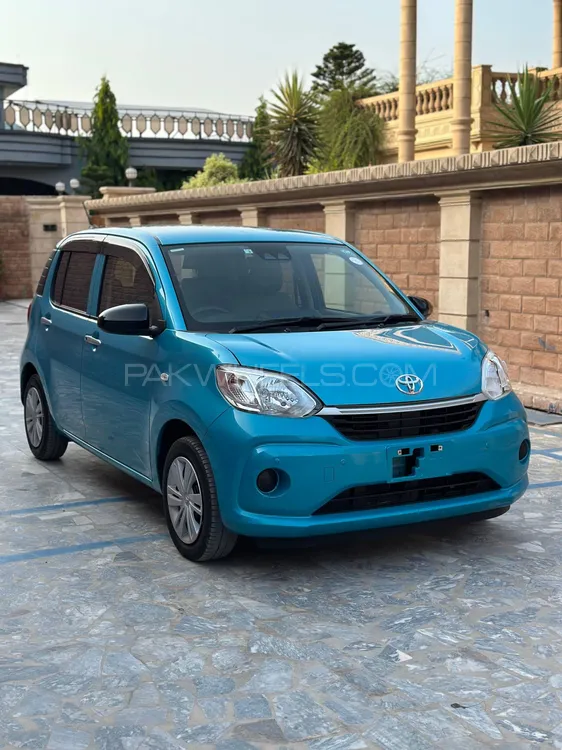 Toyota Passo 2022 for Sale in Peshawar Image-1