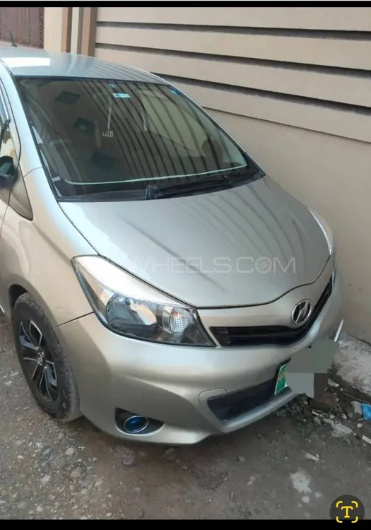Toyota Vitz 2012 for Sale in Rawalpindi Image-1