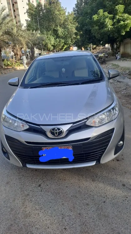 Toyota Yaris Sedan 2021 for Sale in Karachi Image-1