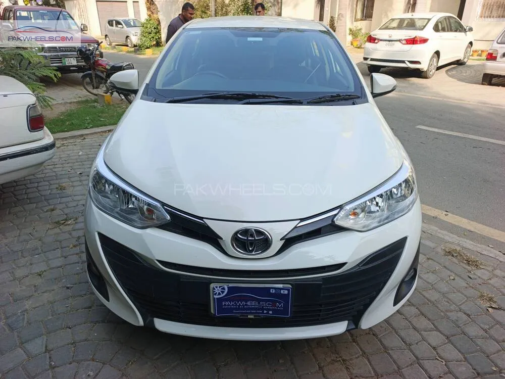 ٹویوٹا یارس سیڈان 2023 for Sale in لاہور Image-1