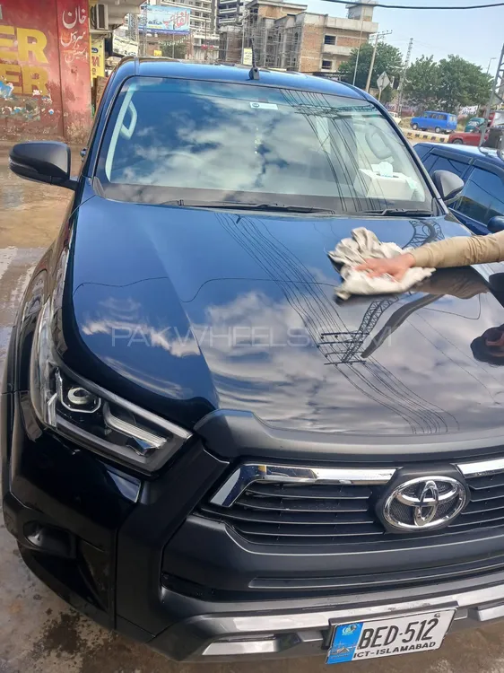 Toyota Hilux 2024 for Sale in Islamabad Image-1