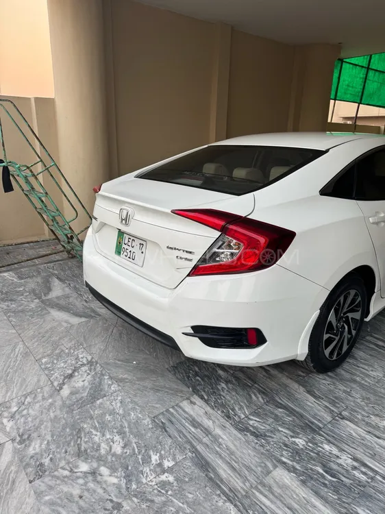 Honda Civic 2017 for Sale in Lahore Image-1