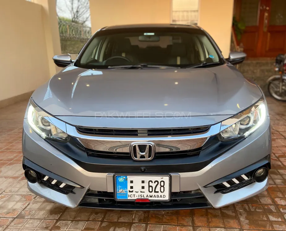 Honda Civic 2018 for Sale in Islamabad Image-1