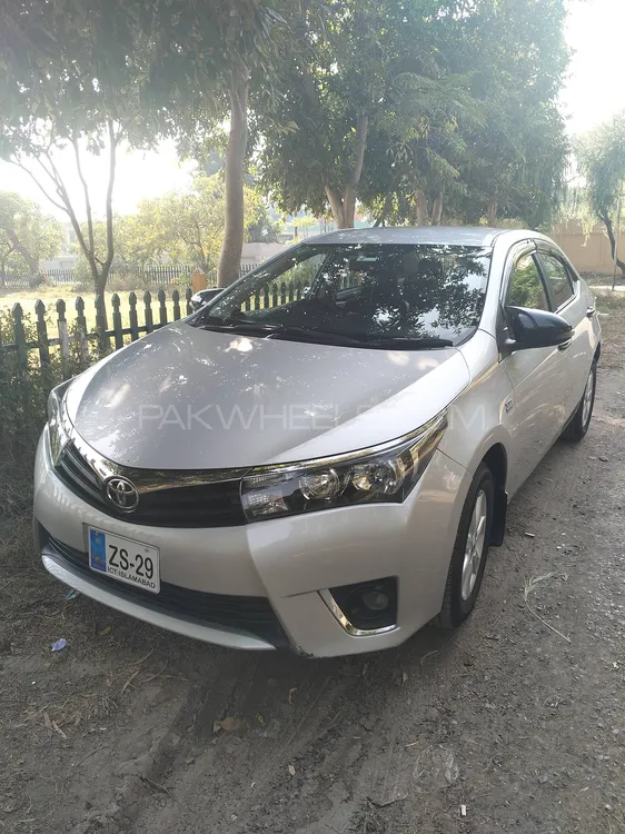 Toyota Corolla 2017 for Sale in Islamabad Image-1