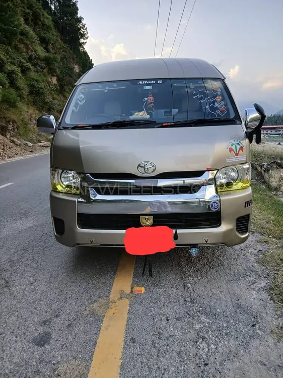 Toyota Hiace 2016 for Sale in Islamabad Image-1