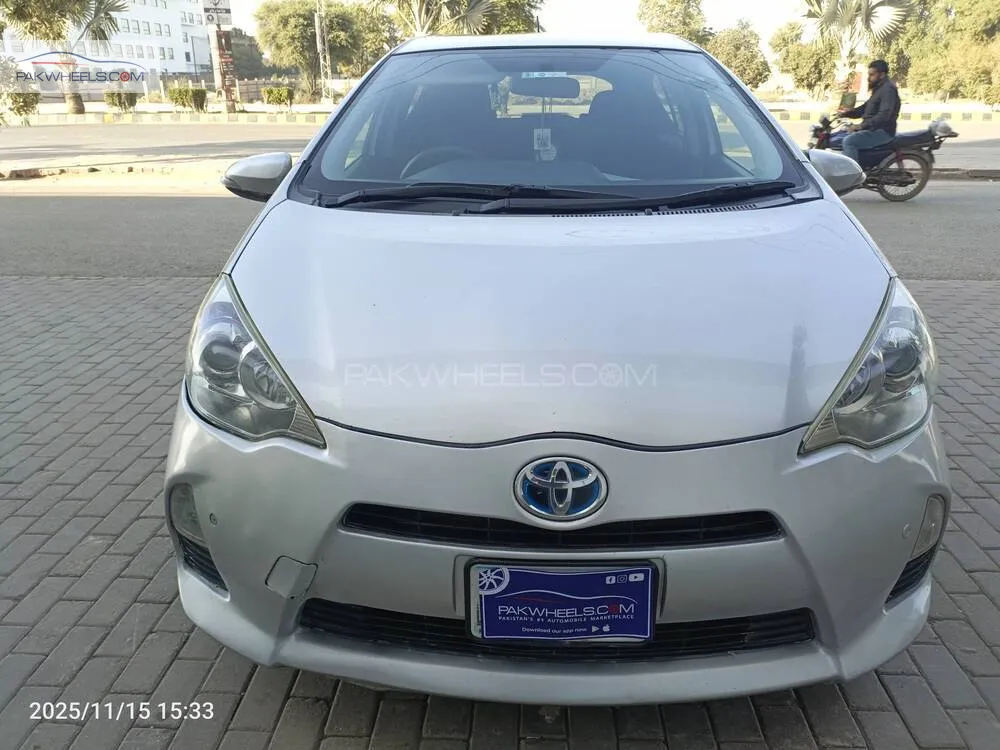 Toyota Aqua 2014 for Sale in Multan Image-1