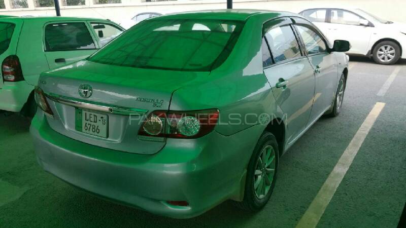 Toyota Corolla 2013 for Sale in Lahore Image-1