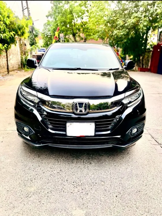 Honda Vezel 2019 for Sale in Lahore Image-1
