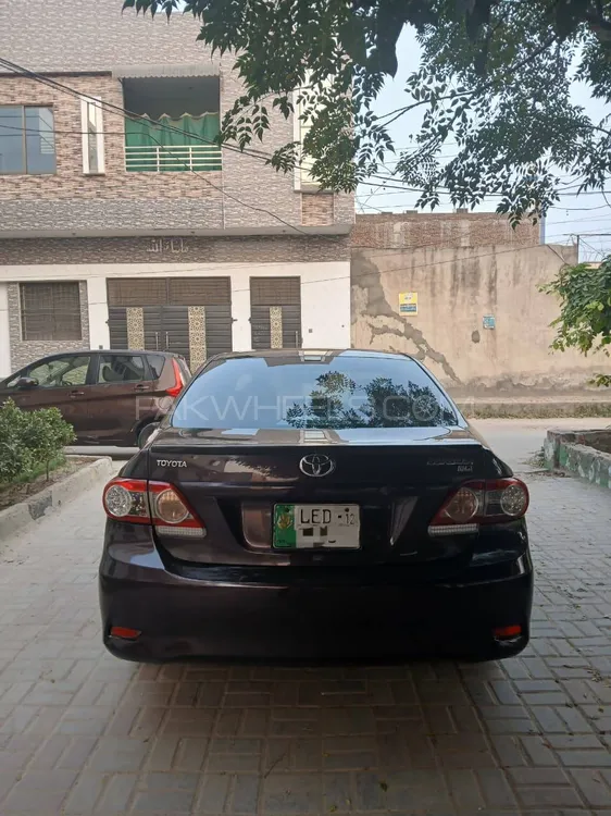 Toyota Corolla 2012 for Sale in Okara Image-1