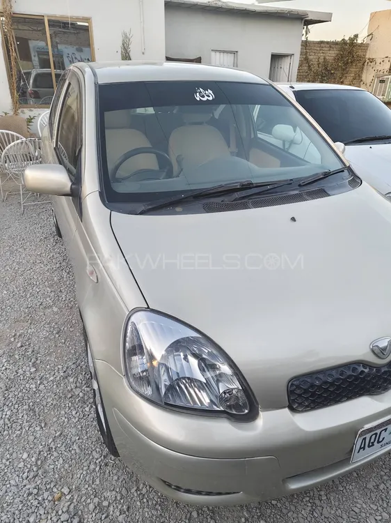 Toyota Vitz 2004 for Sale in Quetta Image-1