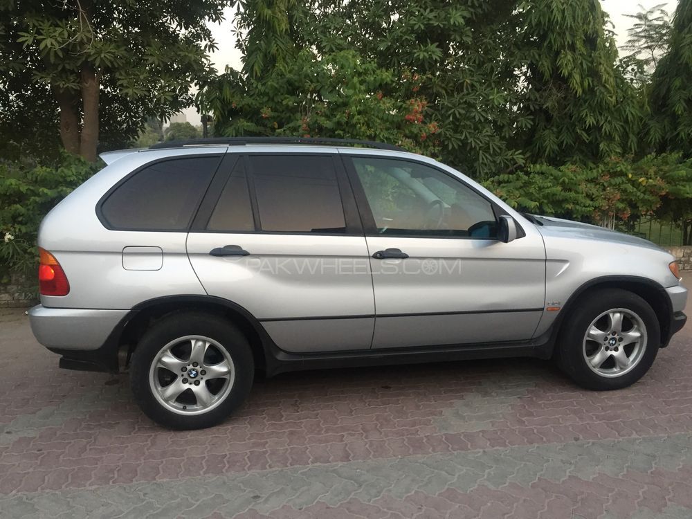 BMW X5 Series 2002 for Sale in Lahore Image-1