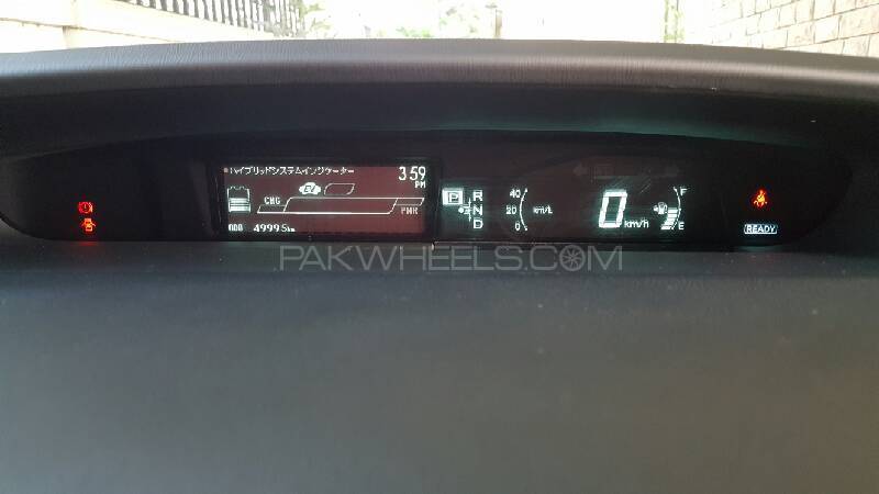 ٹویوٹا پریوس 2012 for Sale in اسلام آباد ٹویوٹا پریوس 2012 for Sale in اسلام آباد Image-7