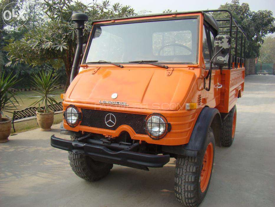 Mercedes Benz Unimog 1984 for Sale in Islamabad Image-1