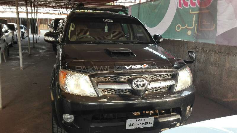 Toyota Hilux 2004 for Sale in Rawalpindi Image-1