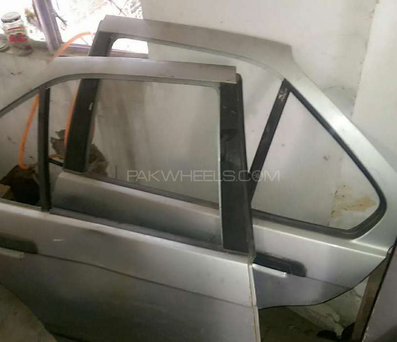 Bmw e36 parts Image-1