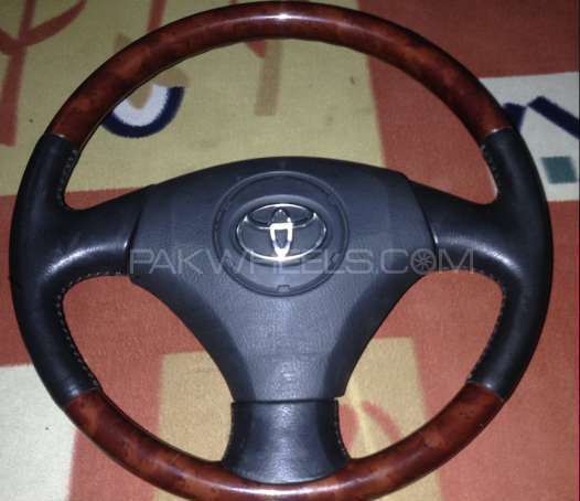 Toyota premio steering wheel Image-1