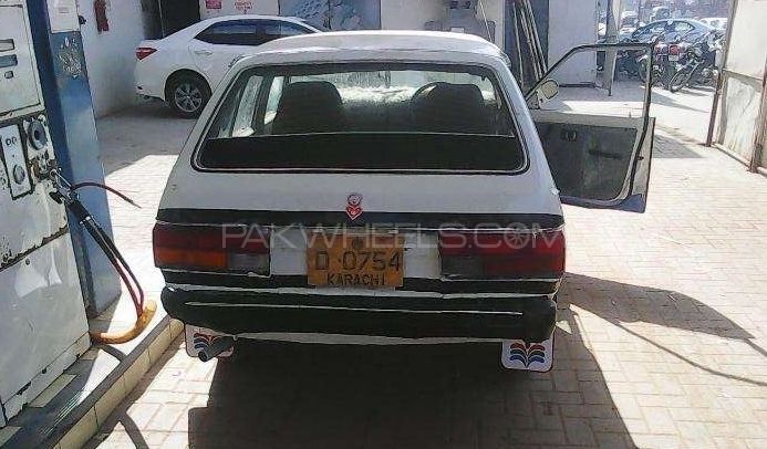 مازدا 323 1978 for Sale in کراچی مازدا 323 1978 for Sale in کراچی Image-3