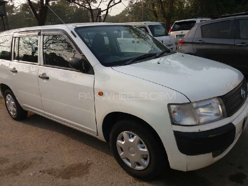 Toyota Probox 2006 for Sale in Islamabad Image-1
