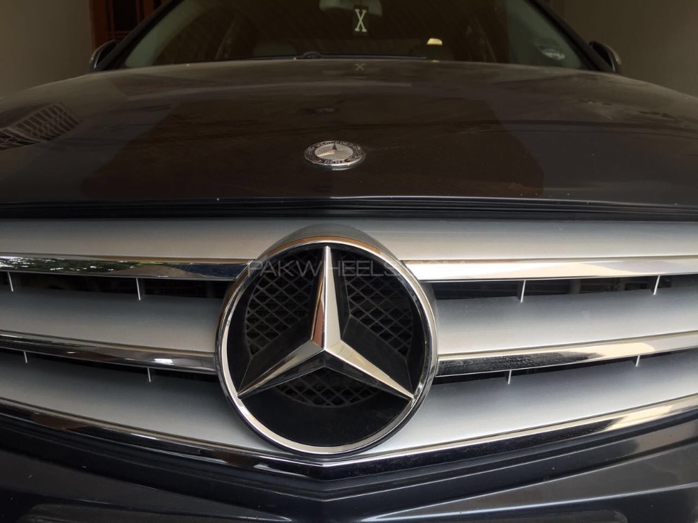 Mercedes Benz C Class 2008 for Sale in Sialkot Image-1
