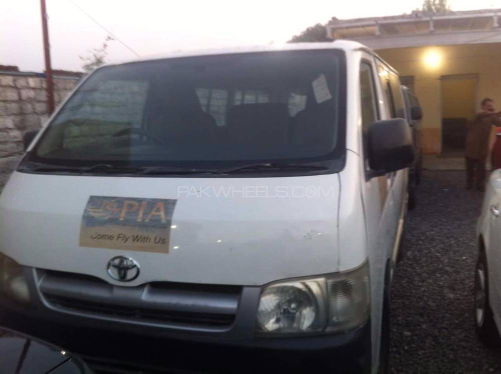 Toyota Hiace 2007 for Sale in Haripur Image-1