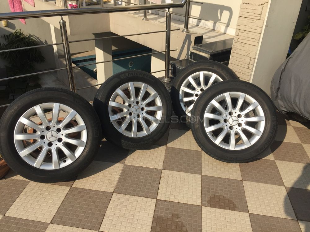 Mercedes Rims and Tyres 16 inch Image-1