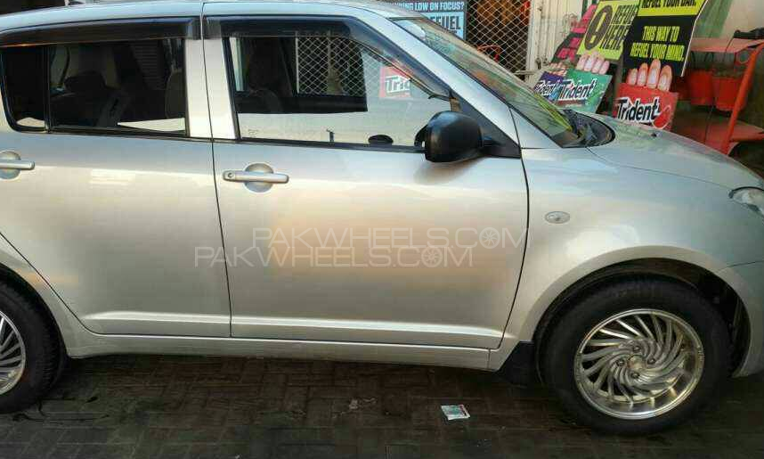 Suzuki Swift 2012 for Sale in Sargodha Image-1