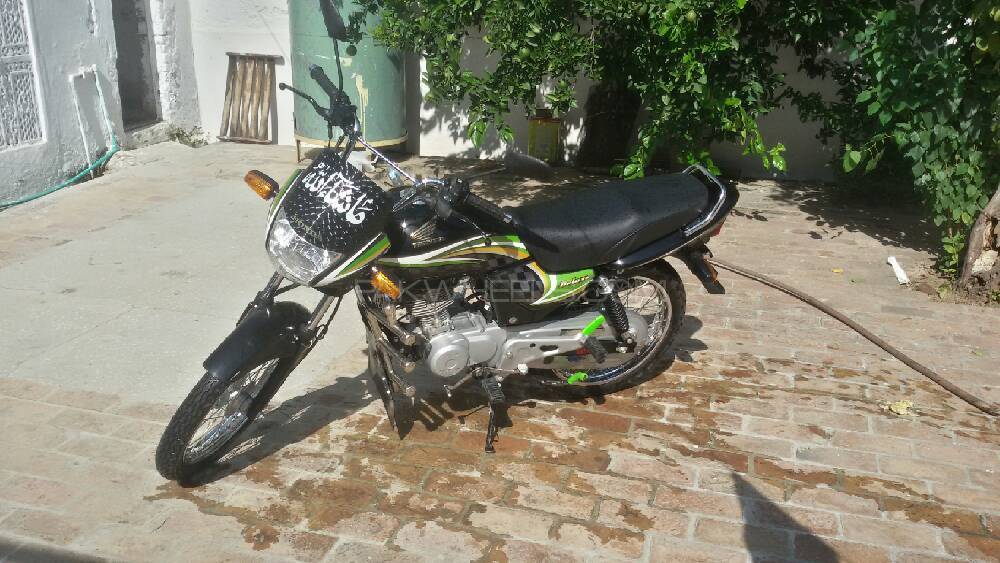 Honda Deluxe 2015 for Sale Image-1