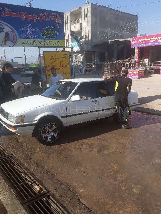 Toyota Corolla 1986 for Sale in Islamabad Image-1