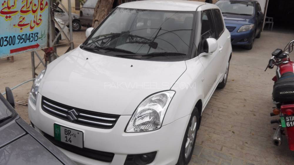 Suzuki Swift 2014 for Sale in Bahawalpur Image-1