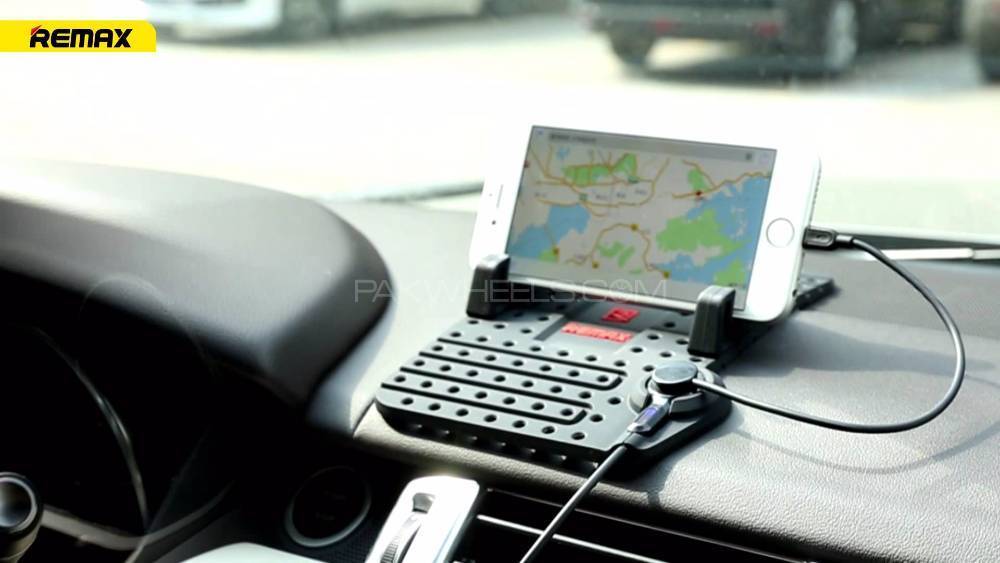 REMAX Smart-phone Car Holder  Image-1