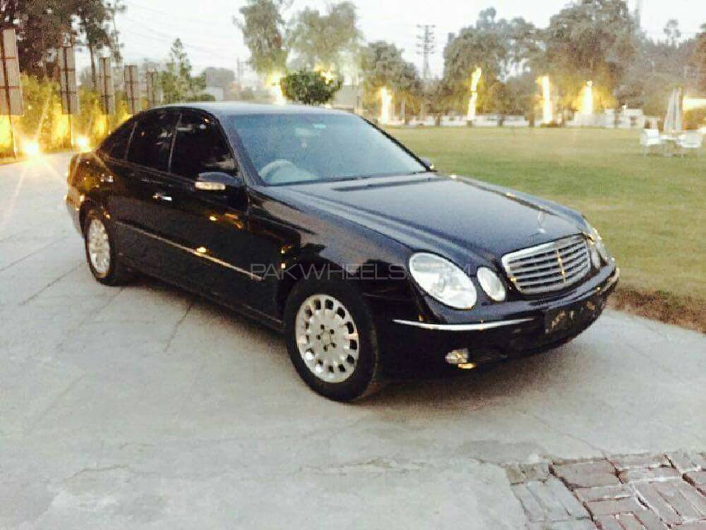 مرسڈیز بینز ای کلاس 2003 for Sale in سرگودھا مرسڈیز بینز ای کلاس 2003 for Sale in سرگودھا Image-2