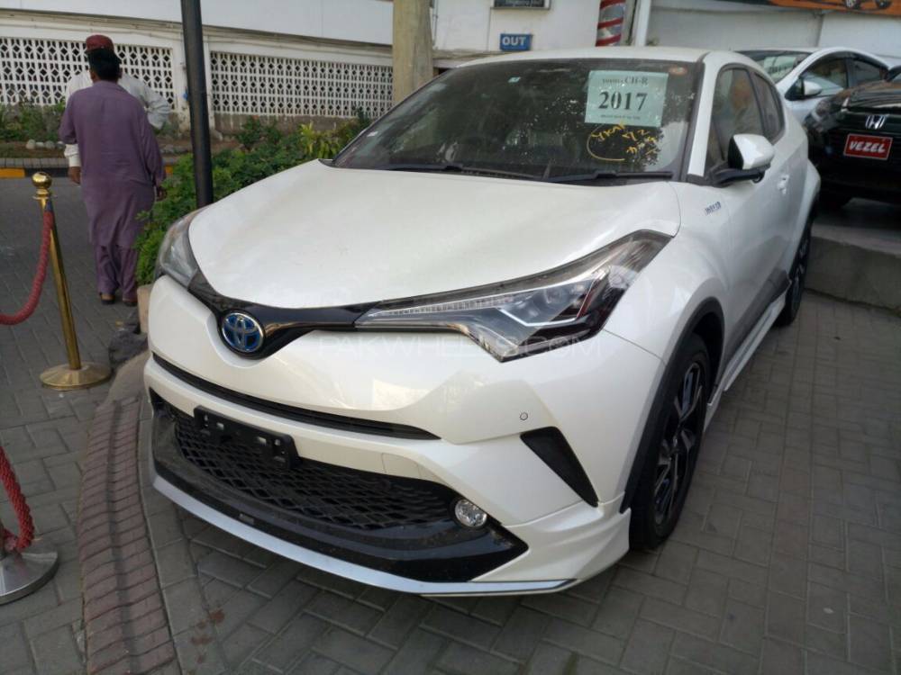 Toyota C Hr 1 8 Hybrid 2017 For Sale In Karachi Pakwheels