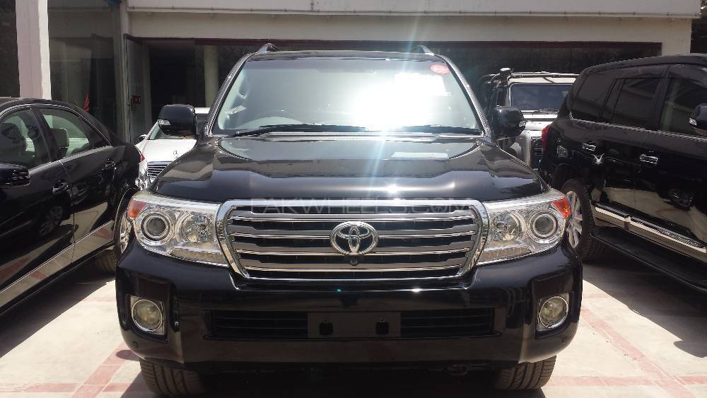 Toyota Land Cruiser 2012 Reviews Technical Data Prices