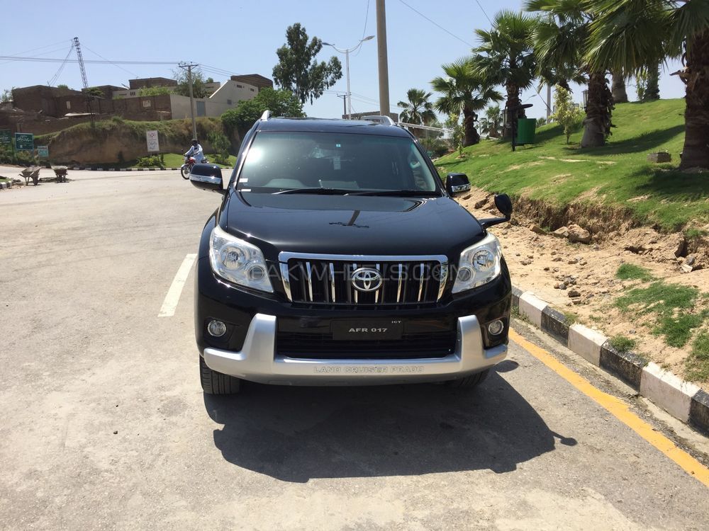 Toyota Prado 2011 for Sale in Wah cantt Image-1