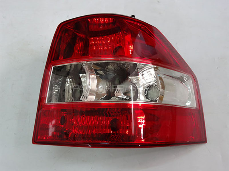 Suzuki APV Genuine Back Light RH 2005 - 2008 - 35650-61J00 Image-1